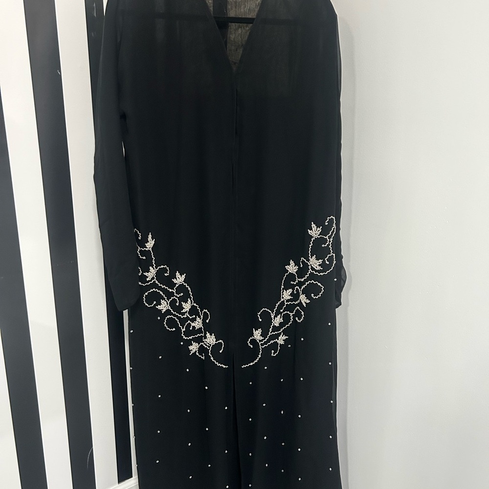Modest Abaya Dress Open Front Black Size 58 in length Lightweight Elegant